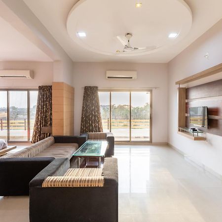 Oyo 42910 Hotel Rudra Palace Ratlām 외부 사진