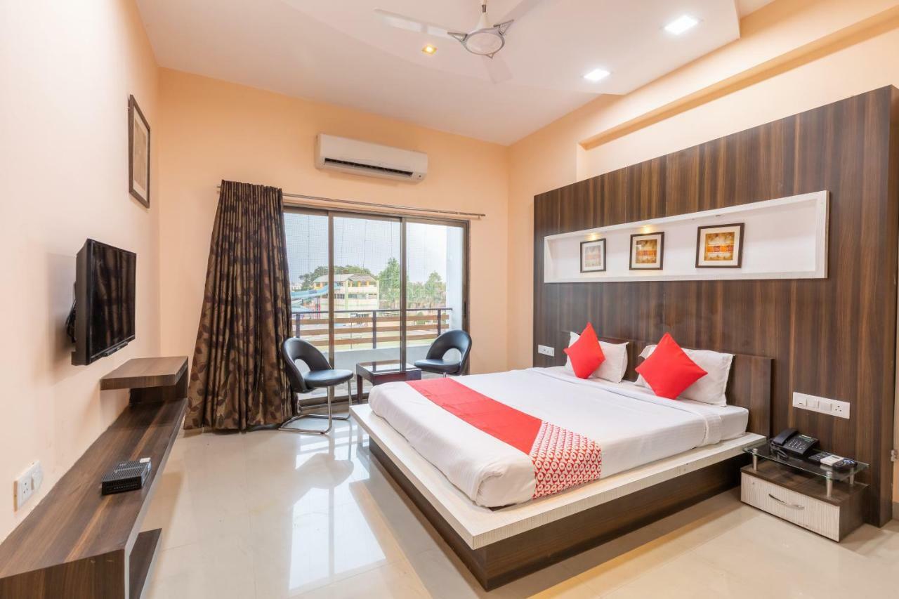 Oyo 42910 Hotel Rudra Palace Ratlām 외부 사진